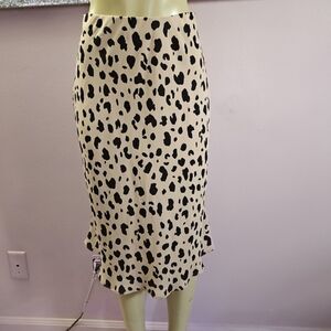 Socialite Black and Cream Animal Print Pencil Skirt